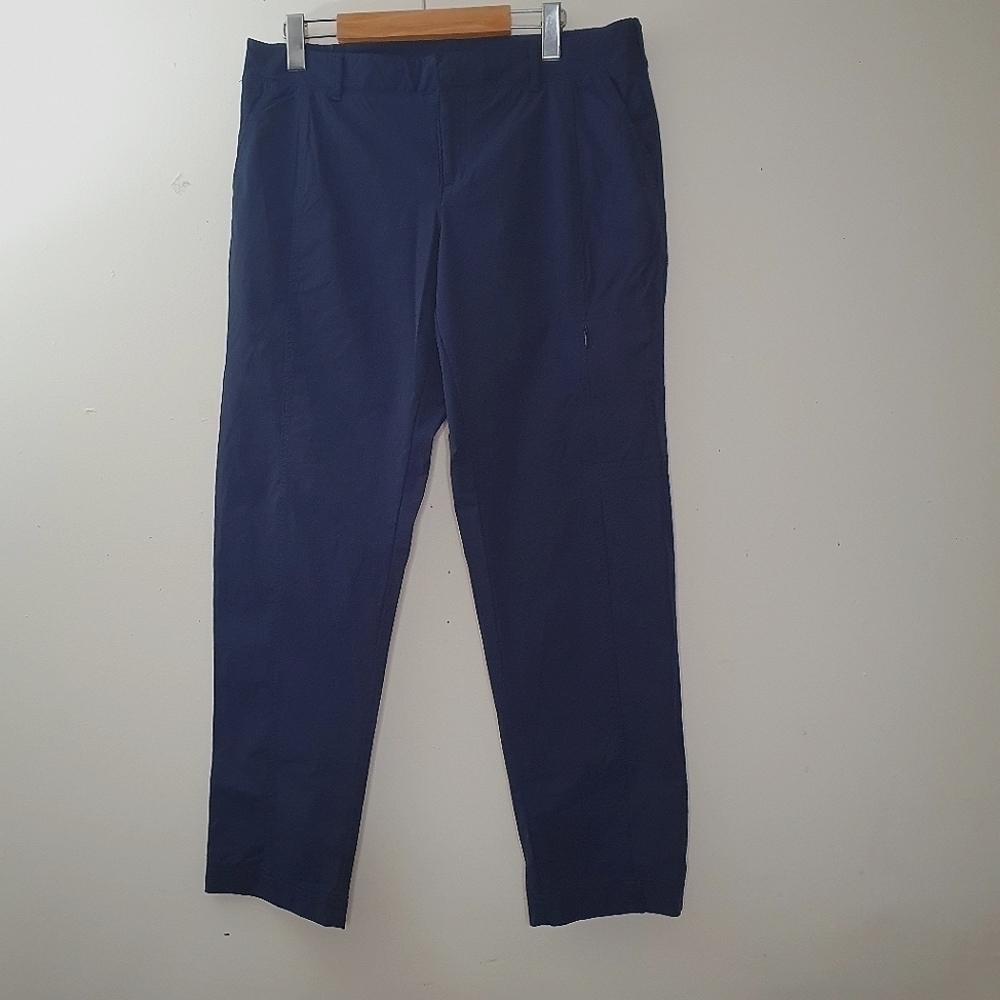 Kirkland Signature Ladies Travel Navy Blue Ankle Pant Size 10